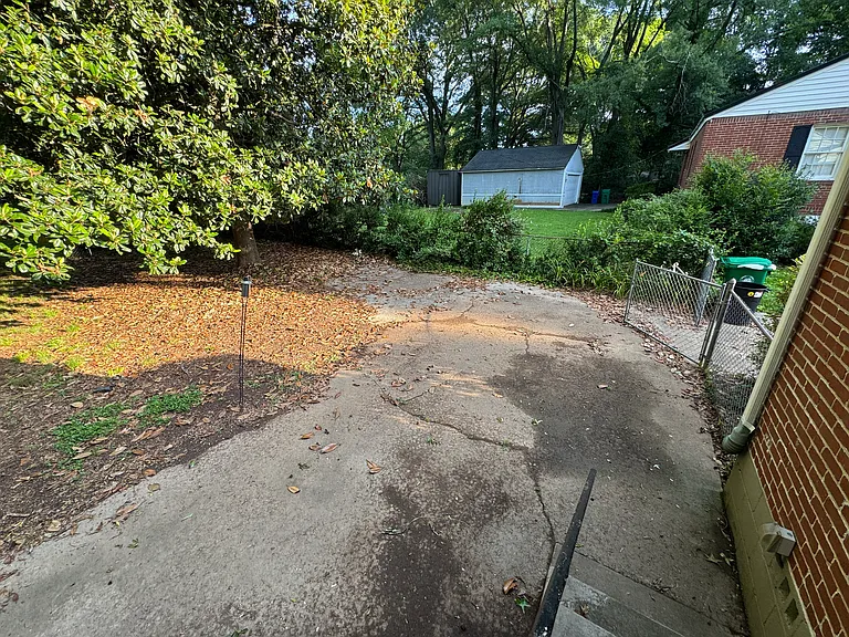 662 Medlock Rd — Photo 25