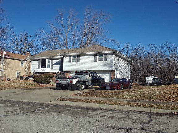 2nd image of 1718 Ottawa St