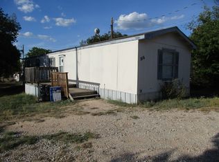 916 Iroquois Dr, Burnet, TX 78611