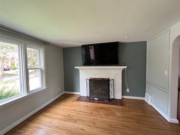 48 Avalon Dr
