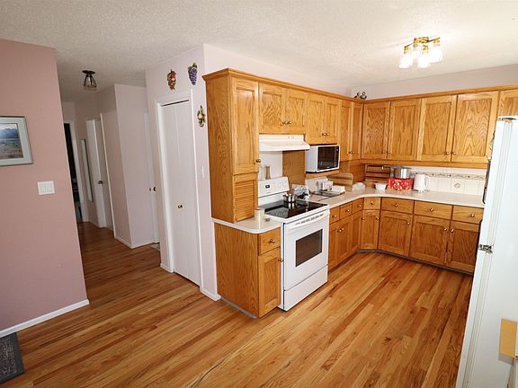 5th image of 22348 Township Rd #512-1