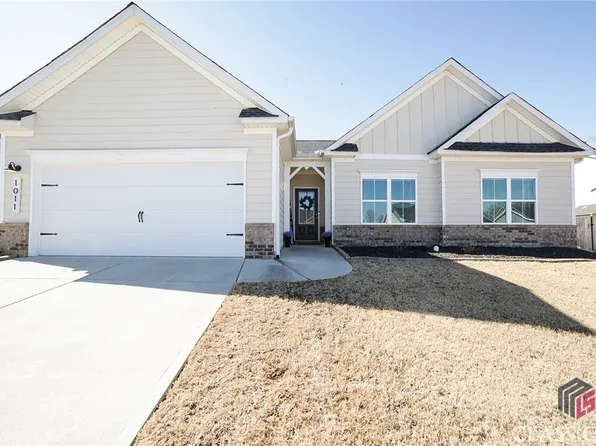1011 Stonecreek Way, Monroe, GA 30655