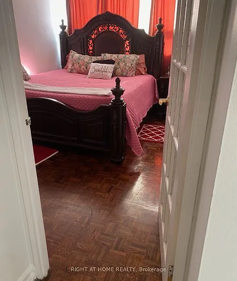530 Lolita Gdns #1704 — Photo 6