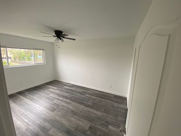 4th image of 6744 Woodley Ave APT 25