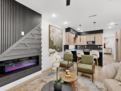 2417 Hooper St, Dallas, TX, 75215