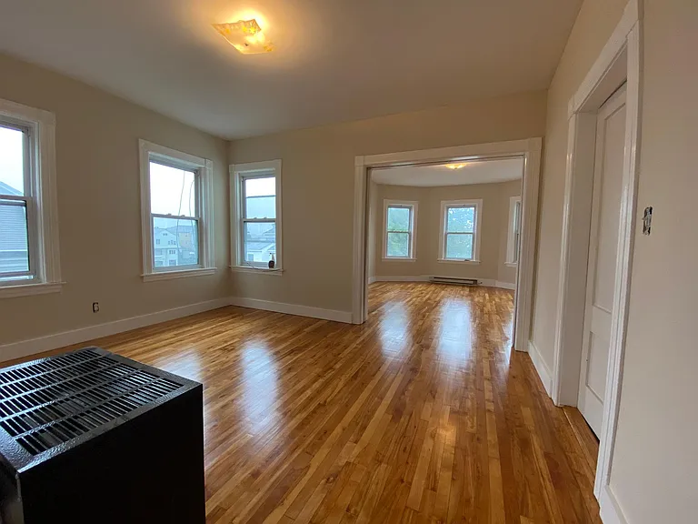 6 Almont Ave #2 — Photo 9