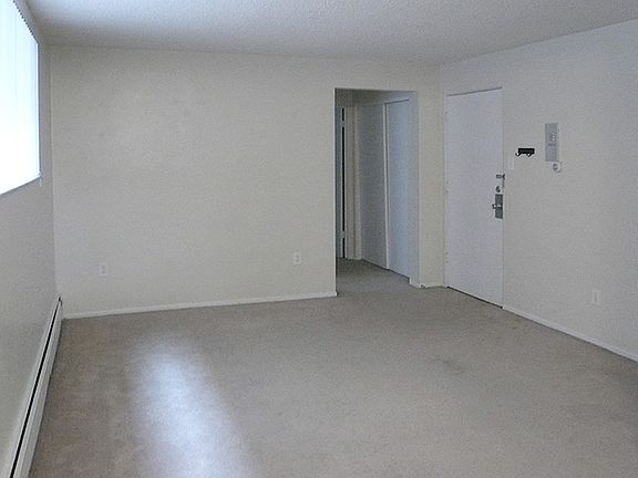 5th image of 1255 Race St APT 08