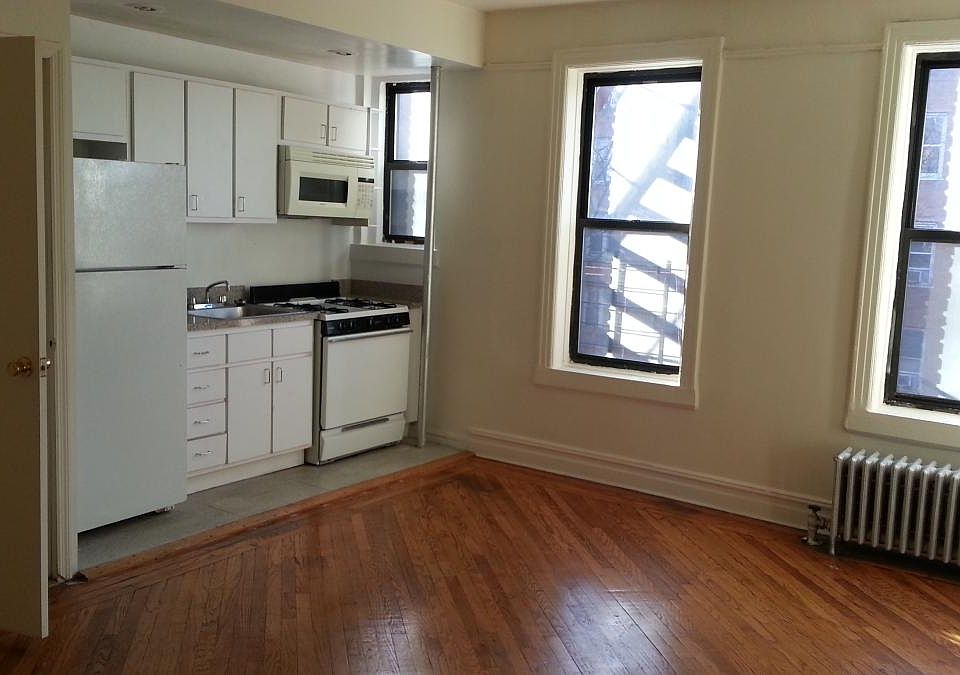 1st image of 4317 48th St APT 4m