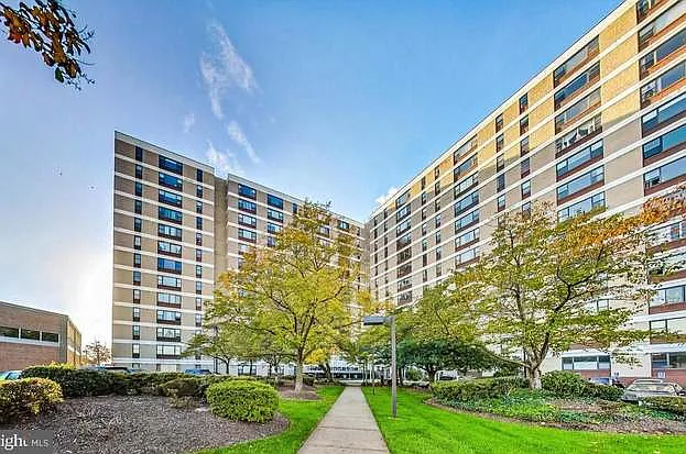 4600 Duke St #517 — Photo 34