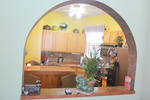 Sold by Corcoran | media 14