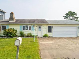 228 Bayshore Dr, Bethany Beach, DE 19930