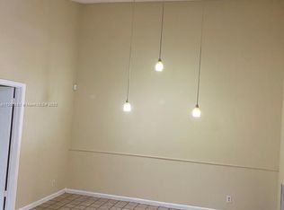 1326 SW 75th Ave, Pompano Beach, FL 33068