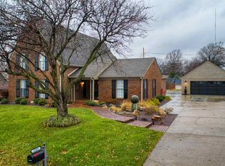 2369 Kinmont Ln, Henderson, KY 42420