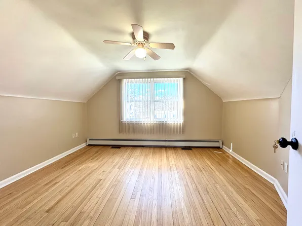 24 Passaic Ave Floor 2, Hasbrouck Heights, NJ 07604