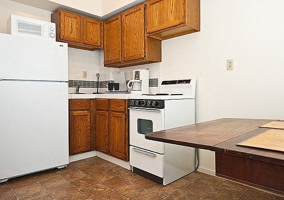 Remodeled kitchens available at The Taylor Suites