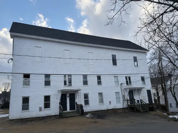 9 Park Street, Pittsfield, NH 03263