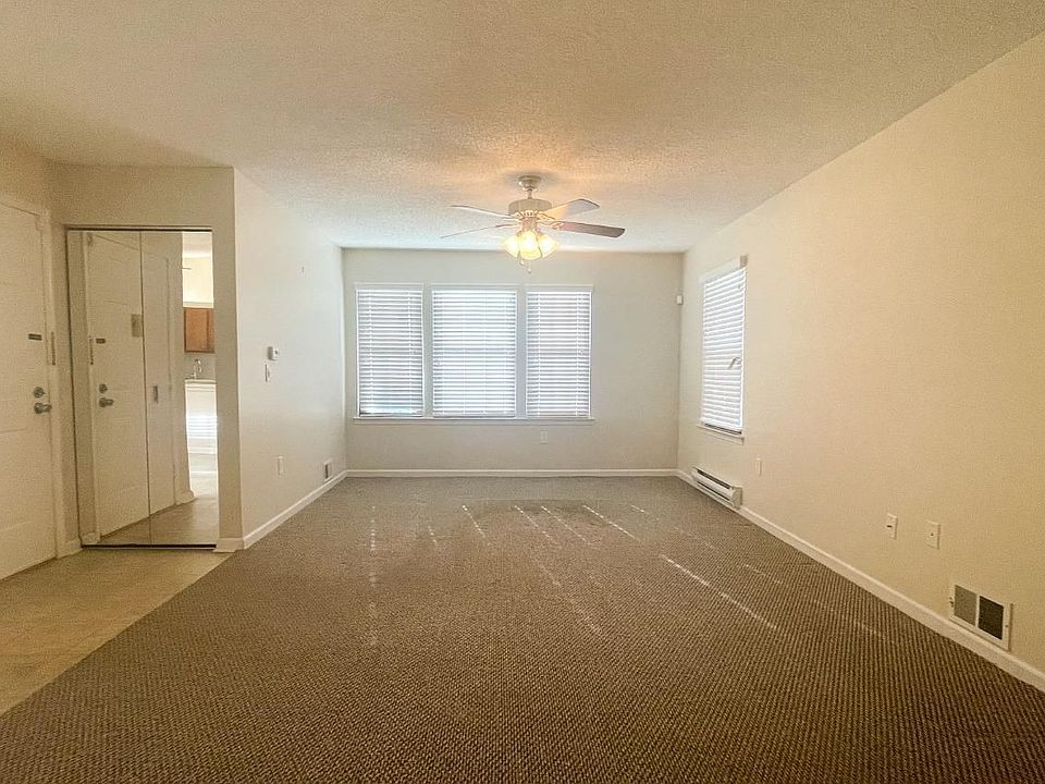 292 Hatfield Ln East Brunswick NJ Zillow