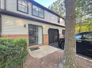 115 Aspen Dr, North Brunswick, NJ 08902