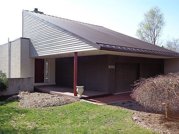 This is a beautiful and unusual example of contemporary architecture.