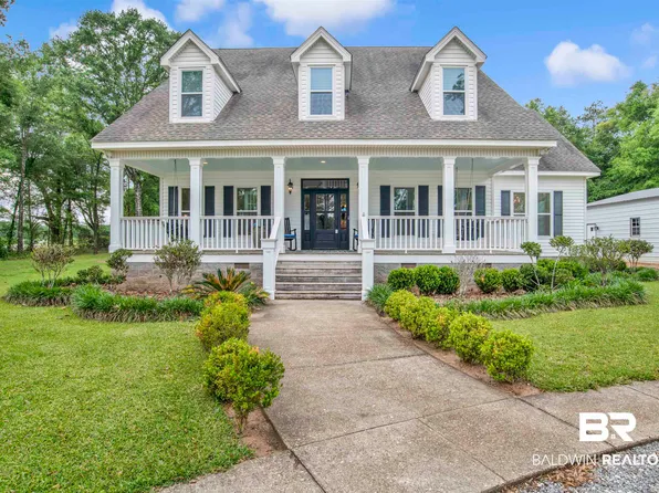 6701 Charlie Ln, Wilmer, AL 36587