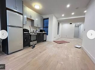 1685 Gates Ave #1F, Ridgewood, NY 11385