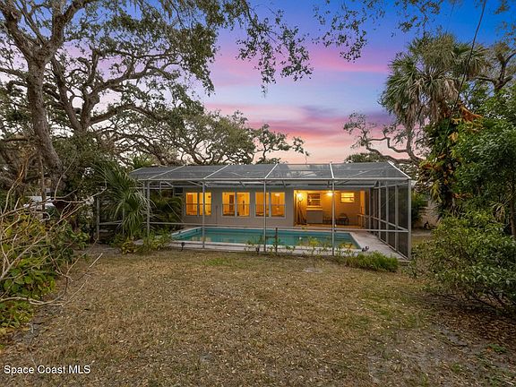 4th image of 3835 Mockingbird Dr