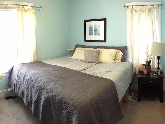 Master with king bed