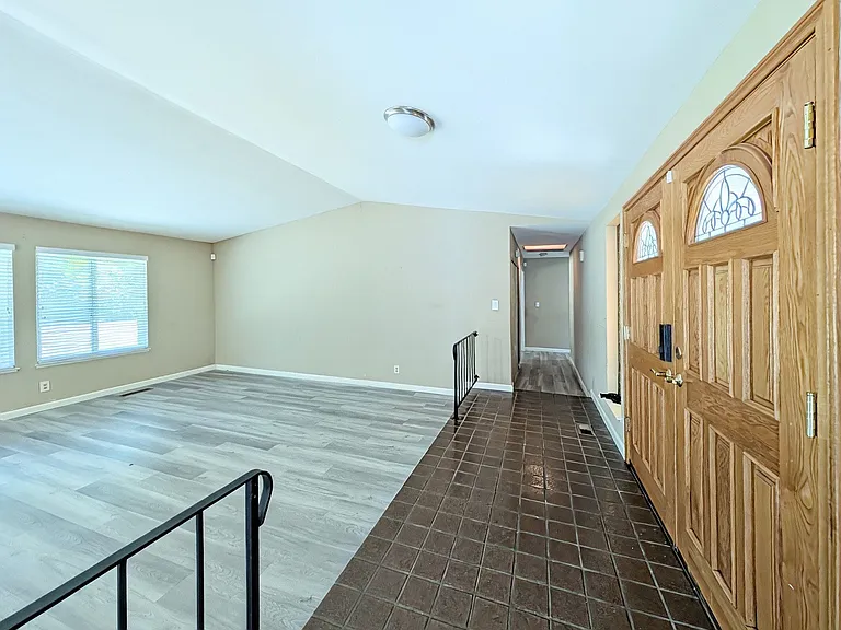 775 Park Hill Rd — Photo 6