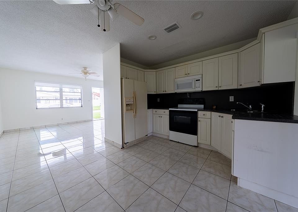 1st image of 2702 NW 51st Pl #2702