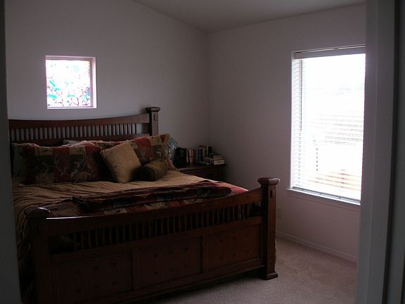 lg. 17x13 master bedroom
