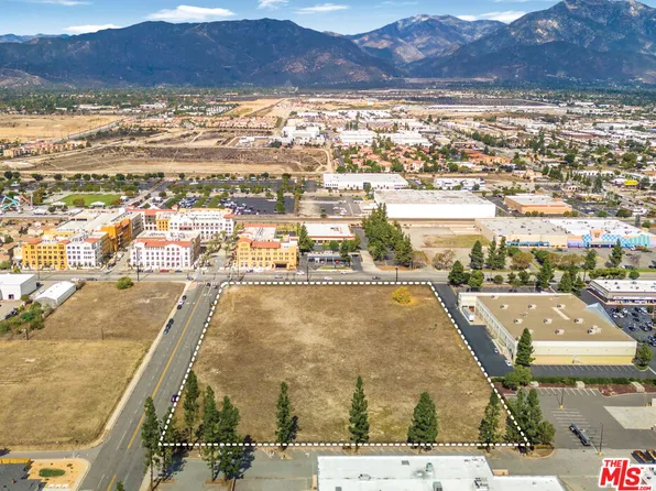 5151 E Arrow Hwy, Montclair, CA 91763