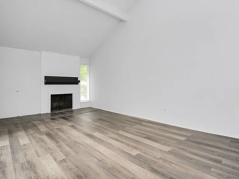 7178 S Dairy Ashford Rd — Photo 5