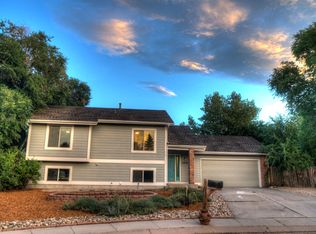 6830 Woodcreek Pl, Colorado Springs, CO 80918