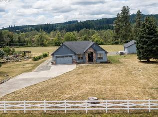 32159 Goddard Ln, Cottage Grove, OR 97424
