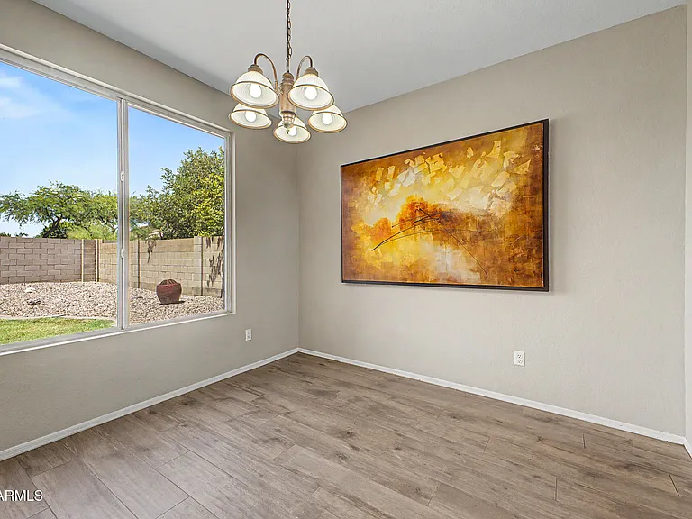 4518 E Rowel Rd — Photo 8