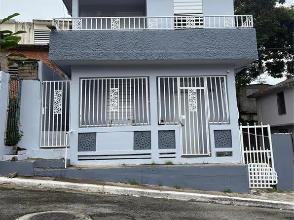34 Clemente Colony, Juncos, PR 00777
