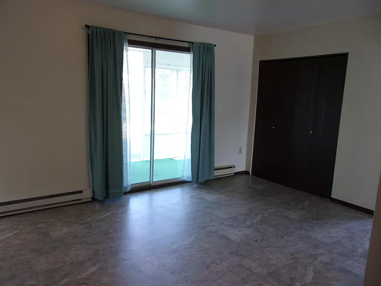 111 N Welles Ave — Photo 18