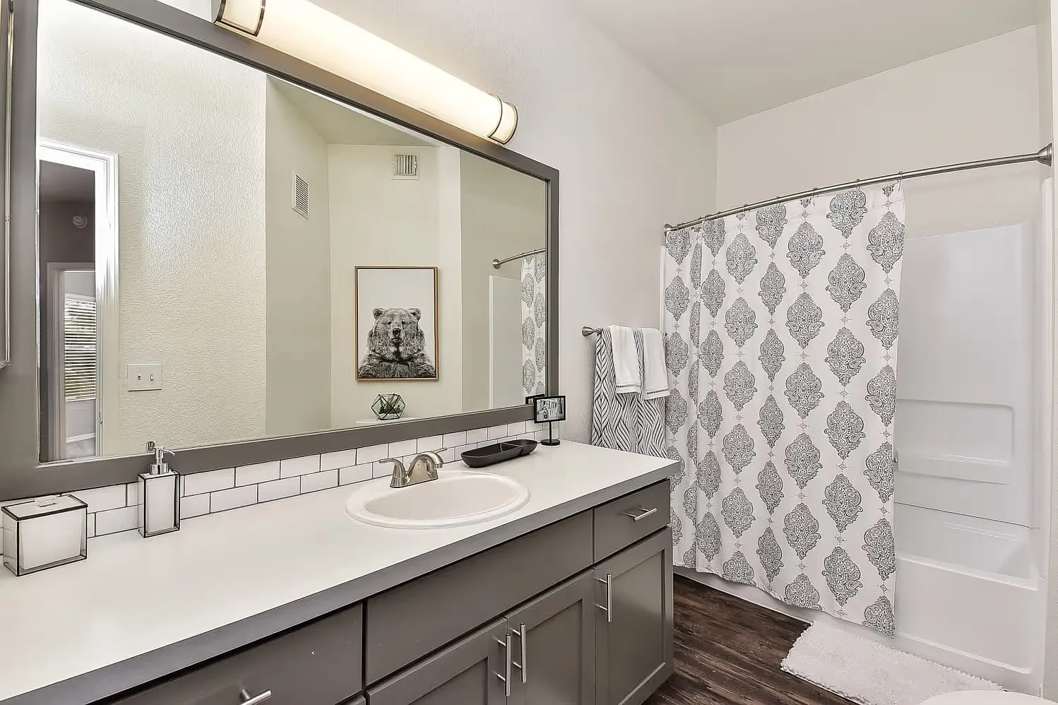 Luxe at Ocotillo — Photo 4