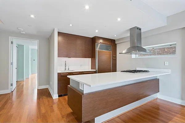 Rented by Douglas Elliman | media 23