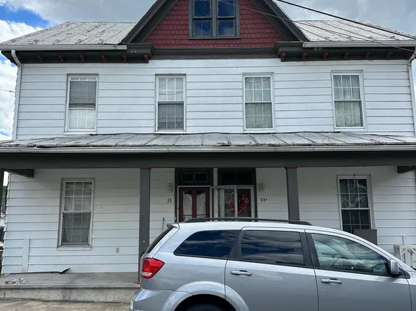 33 N High St, Millerstown, PA 17062