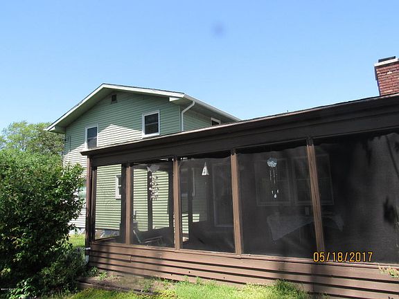 4th image of 3776 Stadium Dr