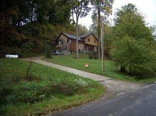 12220 Clark Rd, Chardon, OH 44024