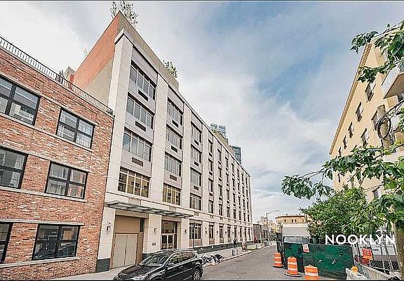 5th image of 487 Keap St #320