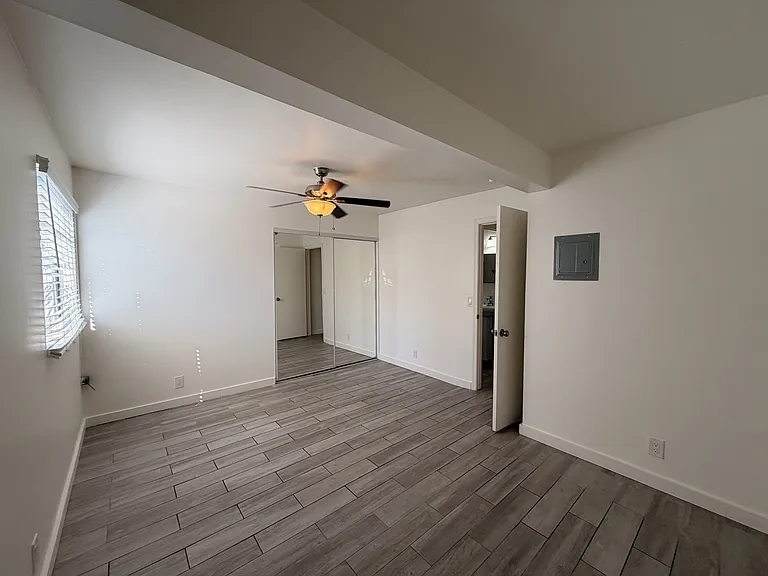 2843 C St #5 — Photo 19