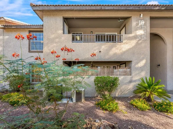 2606 S Durango Dr APT 223, Las Vegas, NV 89117