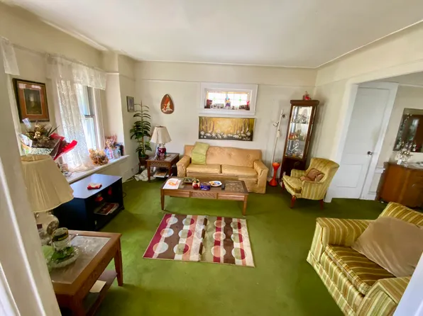 190-59 112th Avenue image 3 of 7