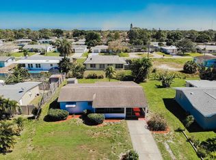 415 NE Oleander Ave, Port Saint Lucie, FL 34952