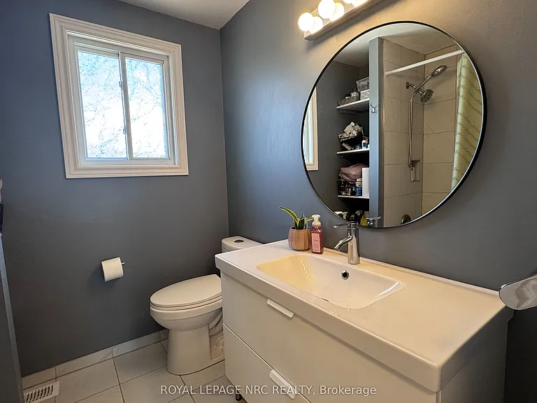10 Lafayette Dr — Photo 9