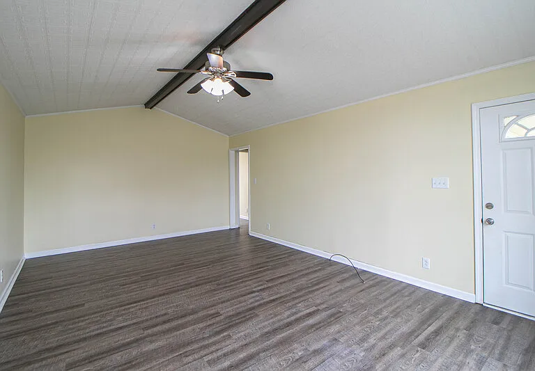329 Northridge Dr — Photo 3