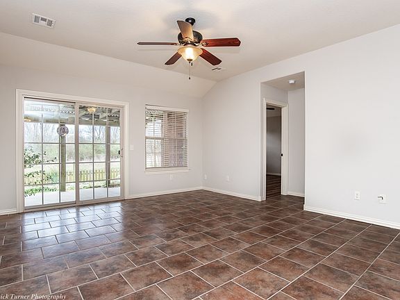4th image of 4241 Puppy Creek Dr